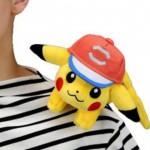 全新Pokemon Plush寵物小精靈xyz Tomy Takara 比卡超(Satoshi Cap VER) 可扣肩上毛公仔 戴帽比卡超