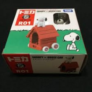 全新有透明包裝紙盒越南制行貨Tomy Dream Tomica-R01 Snoopy & House Car